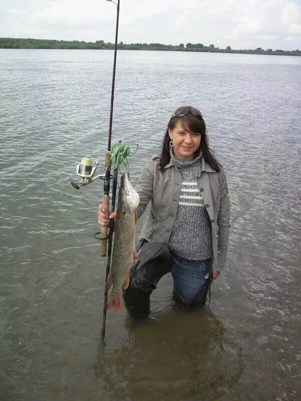 Лодка на рассвете